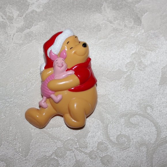 Pair of Charming Gingerbread Boy & Girl Christmas Mugs | Vintage Glass Mugs - Picture 12 of 13